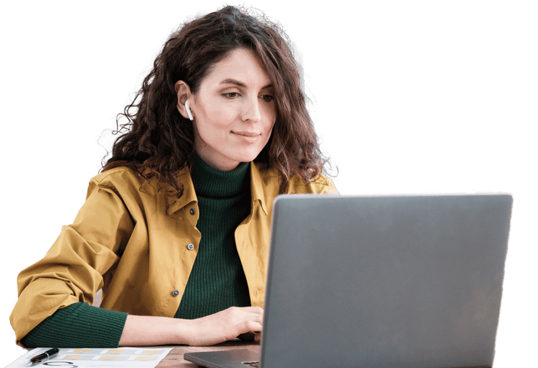 Žena pracující na počítači